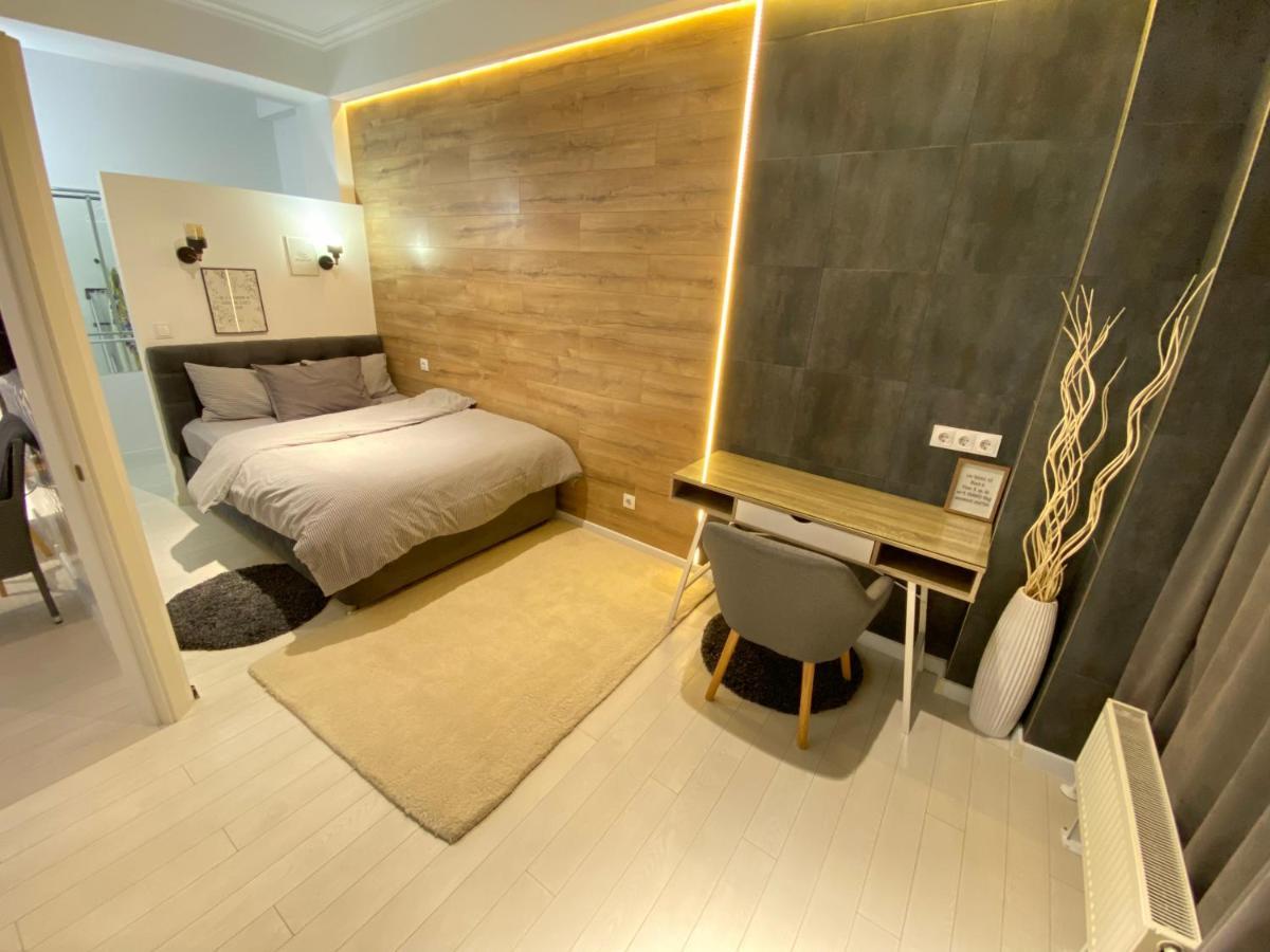 New Double Room Luxury Apartment In The Center Chişinău Esterno foto