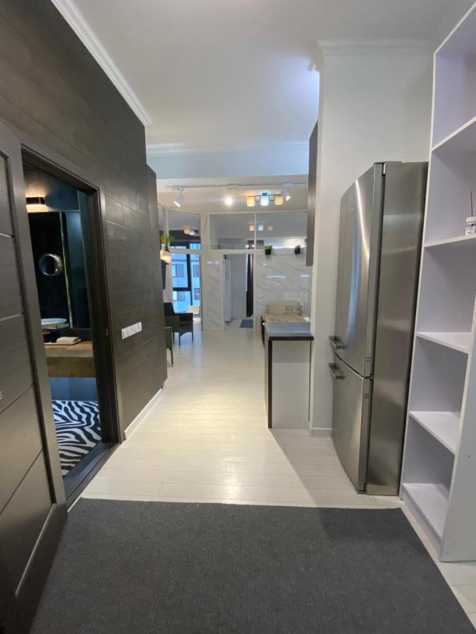 New Double Room Luxury Apartment In The Center Chişinău Esterno foto